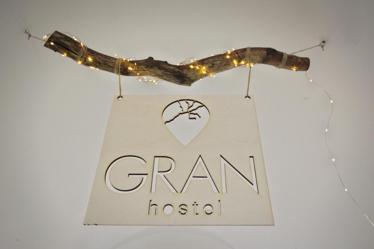 Gran Hostel Besztercebánya Kültér fotó