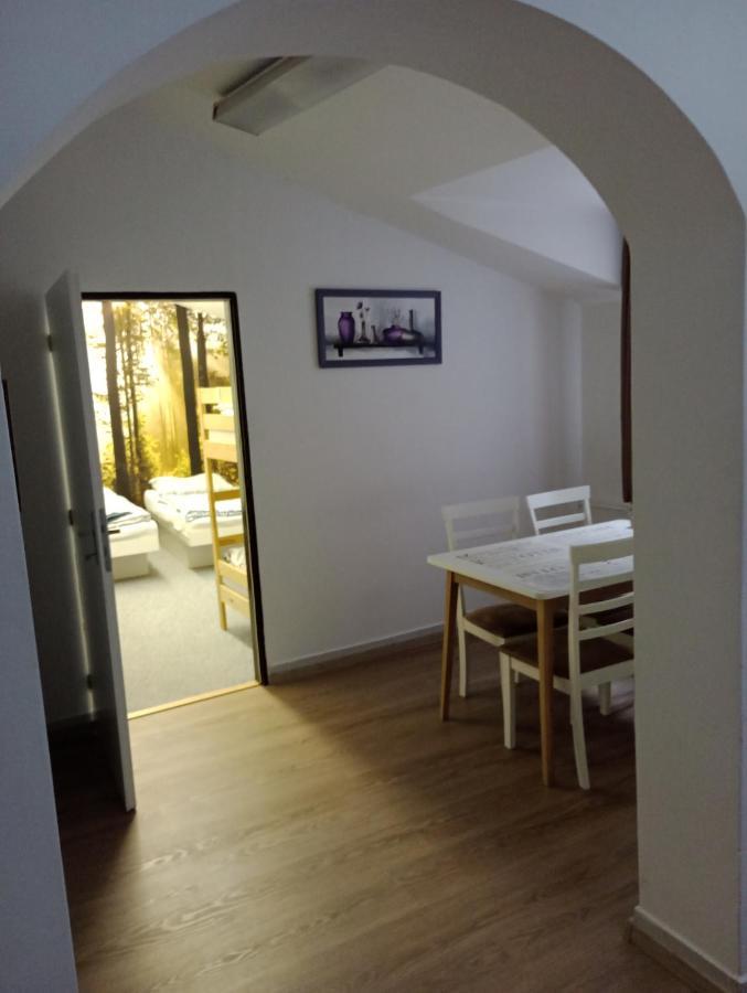 Gran Hostel Besztercebánya Kültér fotó